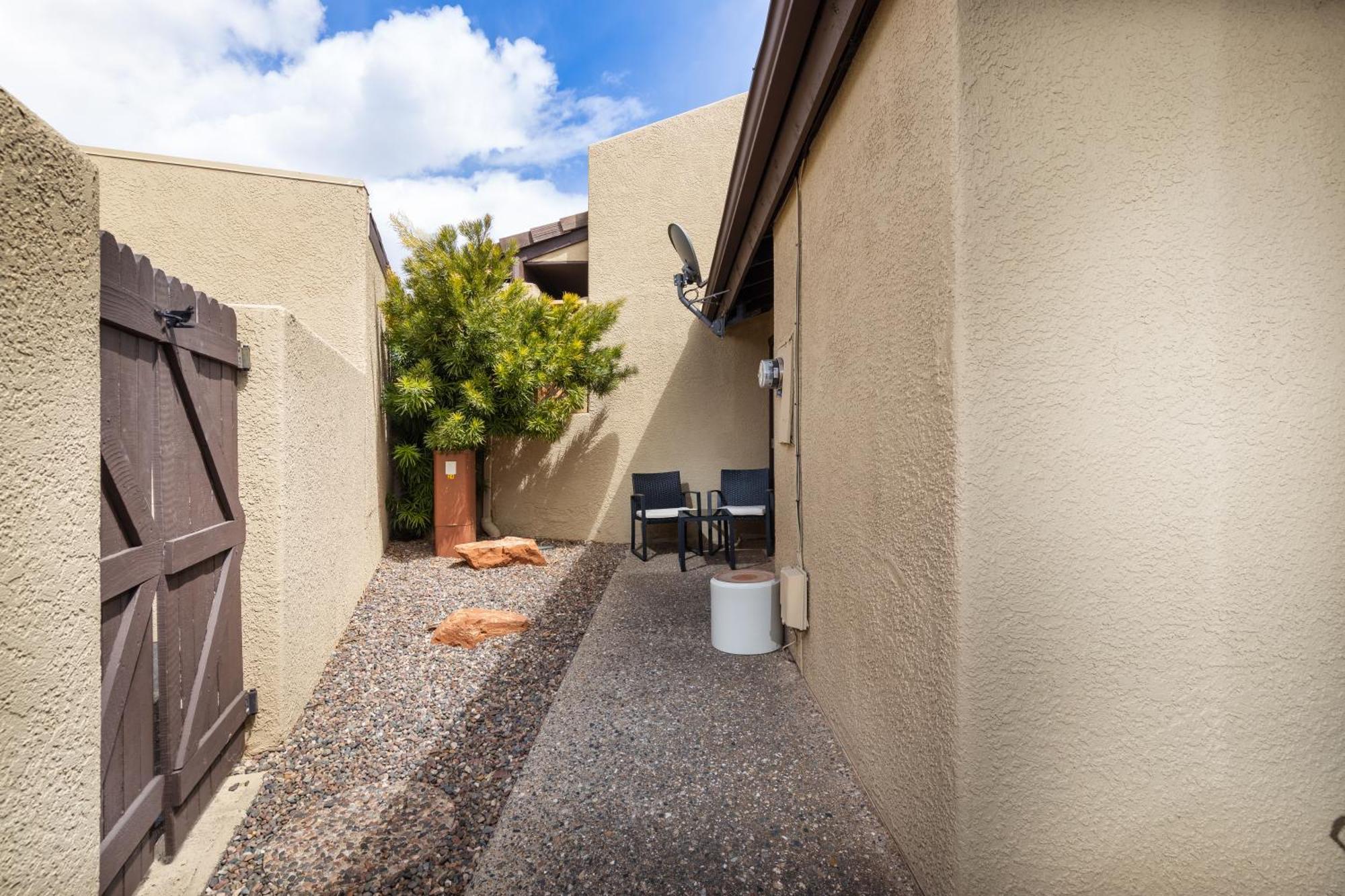 Stylish Townhome On Golf Course Red Rock View Sedona Exterior foto